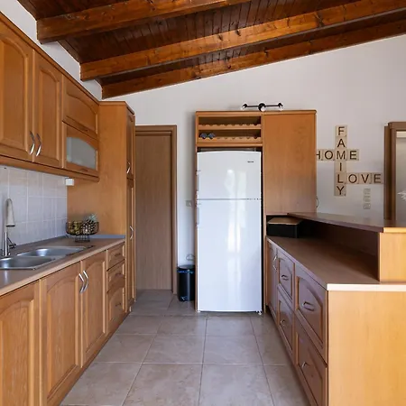 Panoraia Living - Cosy House By Sportcamp I Family Loutráki
